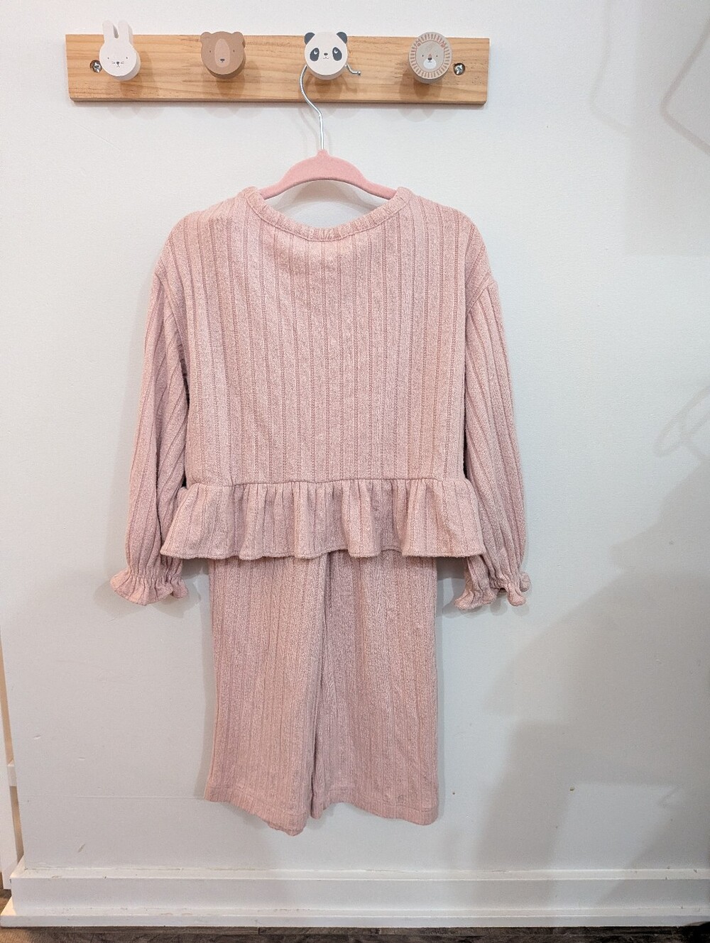 GAP Baby & Toddler Softspun Ruffle Rib Outfit Set - Picture 3 of 5